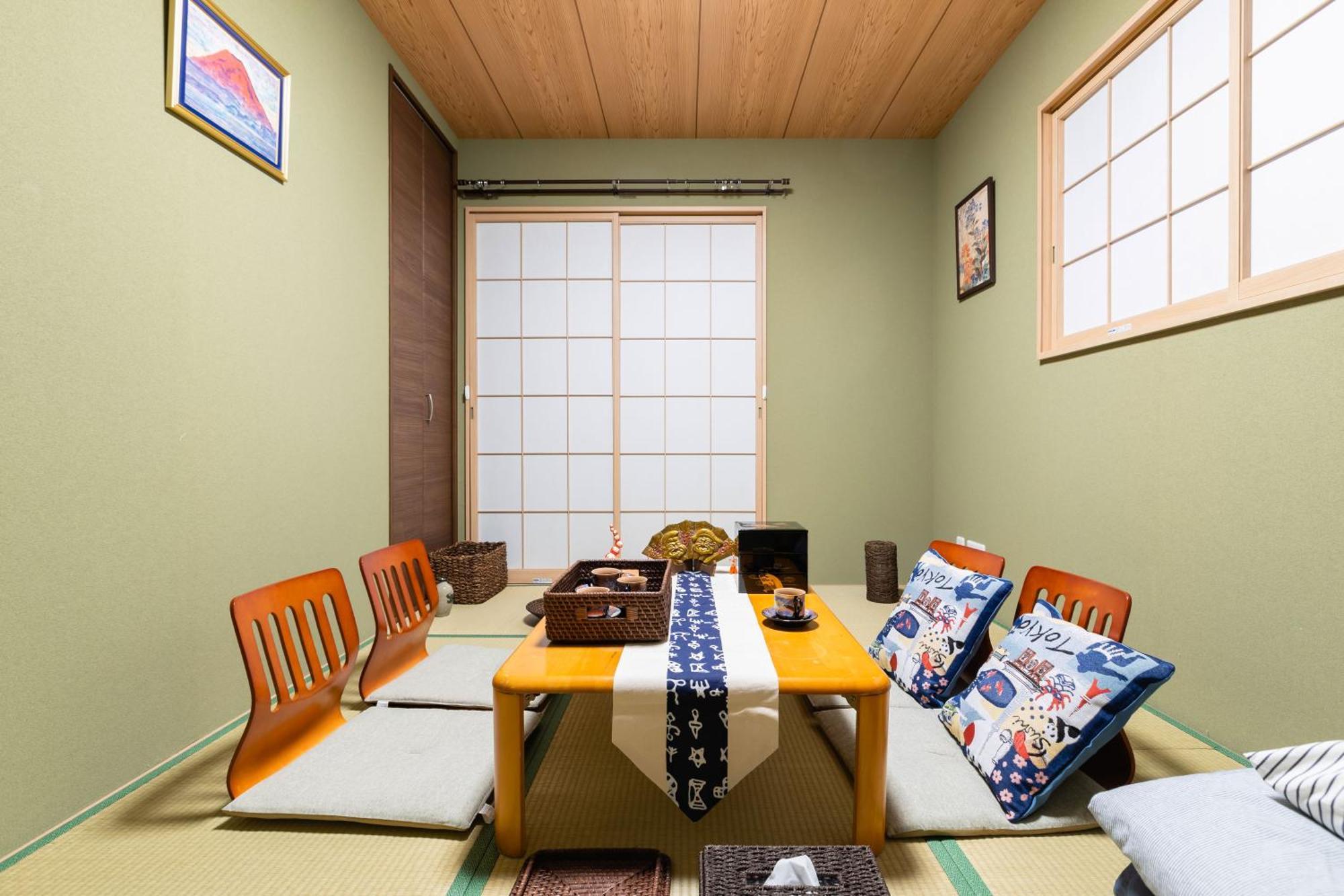 小田別荘 難波 Oda Villa Namba أوساكا المظهر الخارجي الصورة