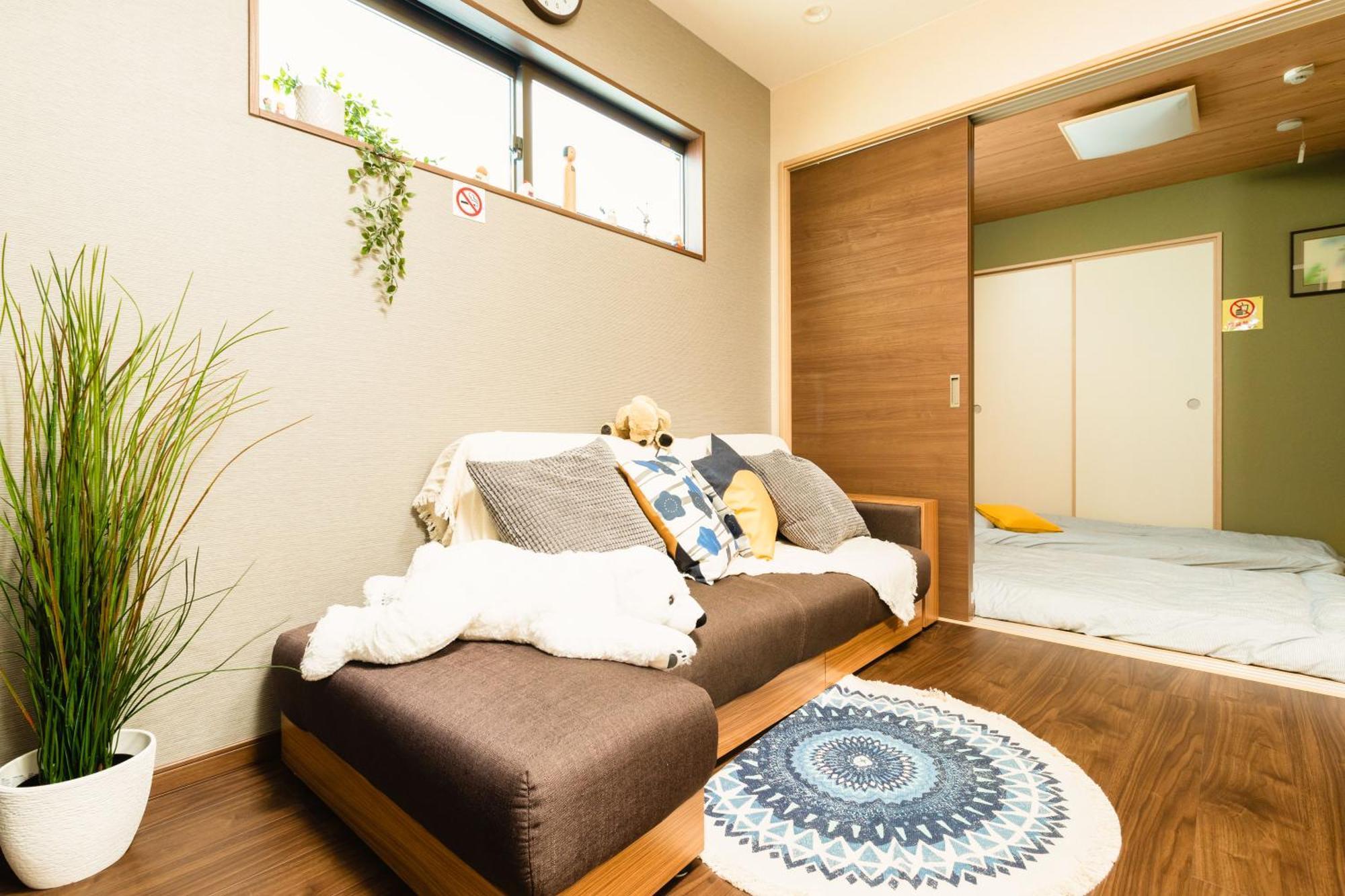 小田別荘 難波 Oda Villa Namba أوساكا المظهر الخارجي الصورة