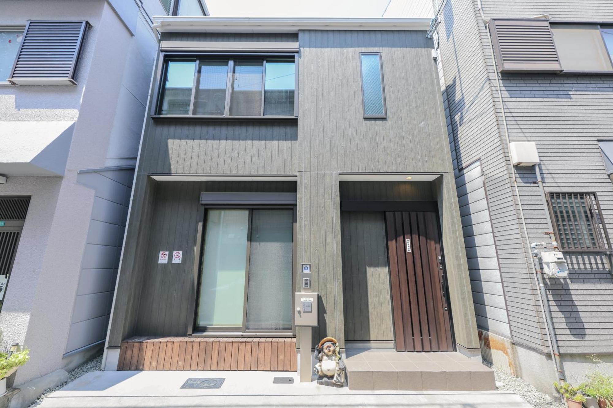 小田別荘 難波 Oda Villa Namba أوساكا المظهر الخارجي الصورة